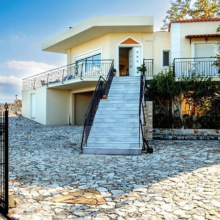 Villa Afroditi In Chania Near Airport With Private Pool, Free Wi-Fi, Souda Bay Views, Garden Oasis Kounoupidhiana Exterior photo